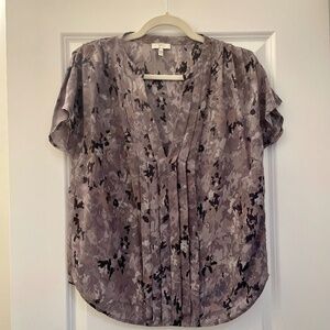 Joie Silk Blouse: Gray Abstract Size XS